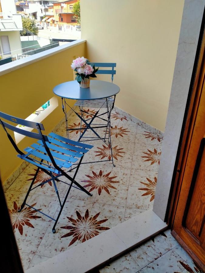 Le Camelie Appartamento Боза Екстер'єр фото